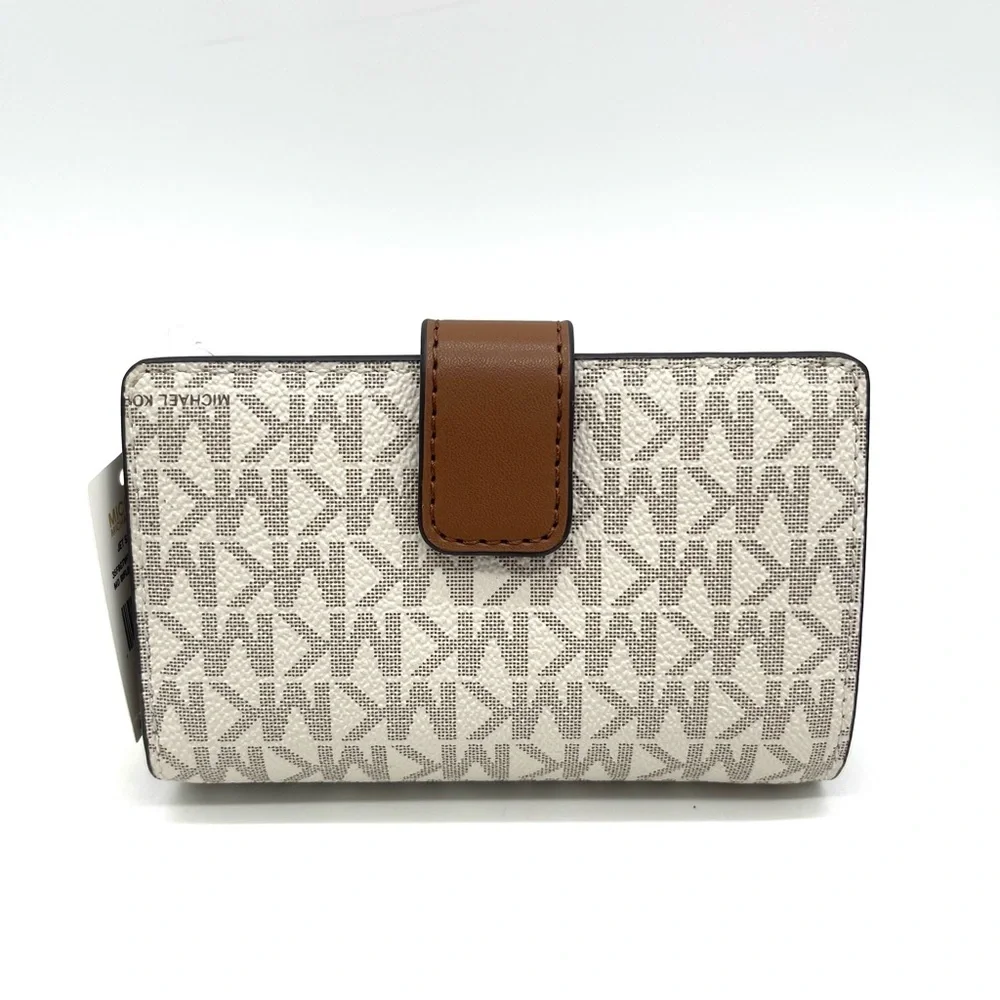 Michael Kors Medium Corner Zip Wallet - Picture 4 of 8